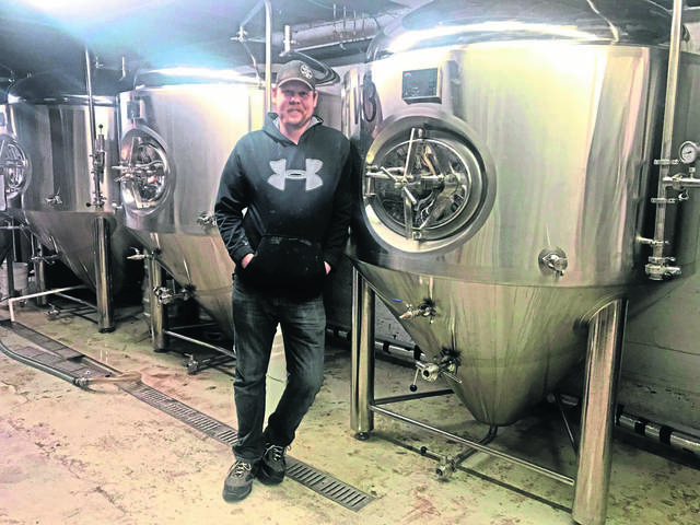 528364_web1_vnd-leaningcask