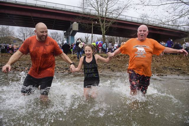 593510_web1_gtr-polarplunge004-010219