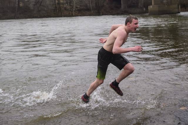 593510_web1_gtr-polarplunge007-010219