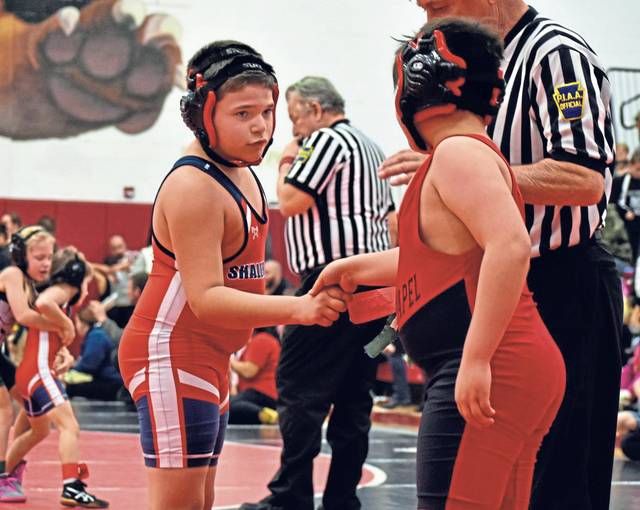 596097_web1_her-lo-wrestling5a-010319