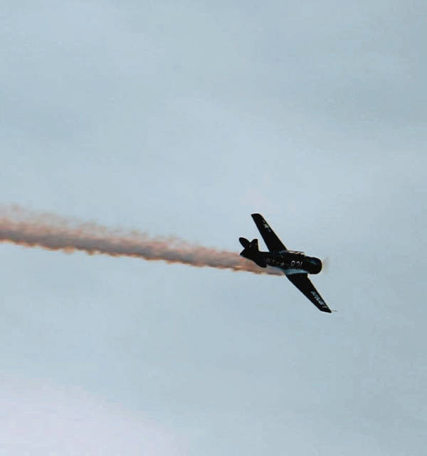596543_web1_gtr-KahleyPlane3-010319