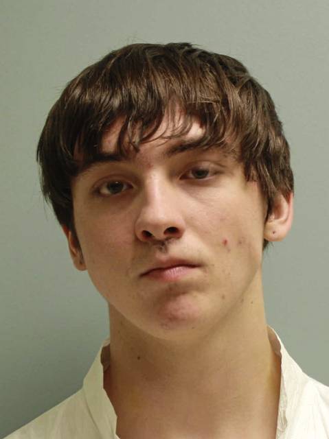 612709_web1_Gtr-3charged-012316