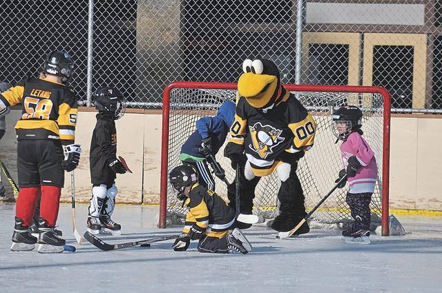 616066_web1_pcj-lo-pens2-011719