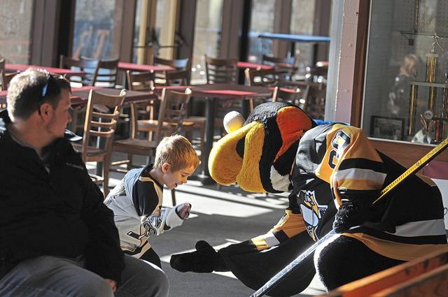 616066_web1_pcj-lo-pens4-011719