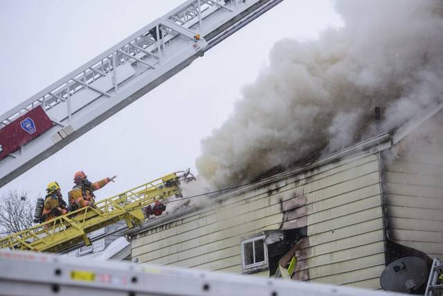 623895_web1_gtr-greensburgfire005-011119