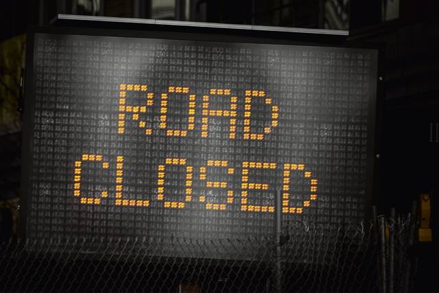 640275_web1_WEB-road-closed.1