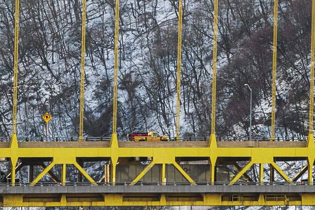 660352_web1_gtr-loosebarge006-012119RA