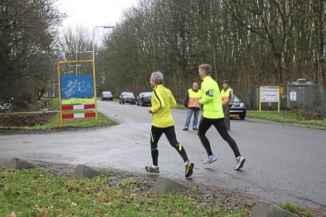 660596_web1_gtr-hth-exercisefriends-012219