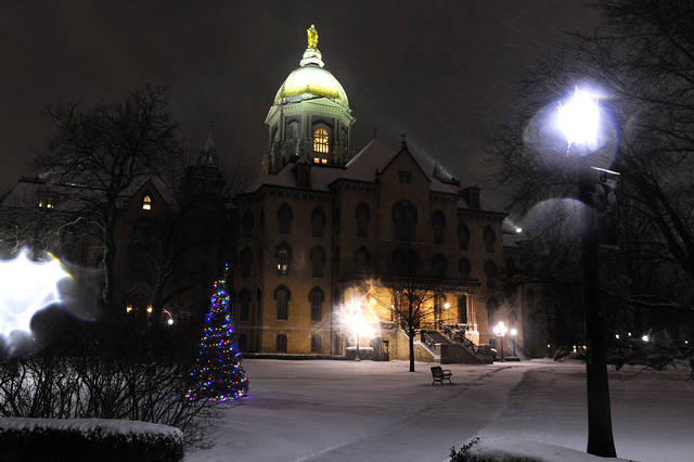 661366_web1_NotreDame