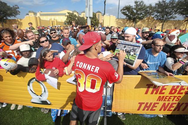672088_web1_AP_Pro_Bowl_Steelers_02