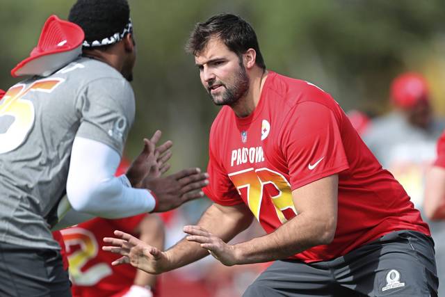 672088_web1_AP_Pro_Bowl_Steelers_05
