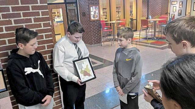 677853_web1_pcj-holocaust2-020719