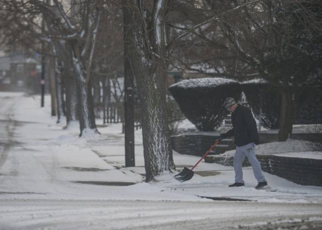 685612_web1_PTR-coldweather200-012519
