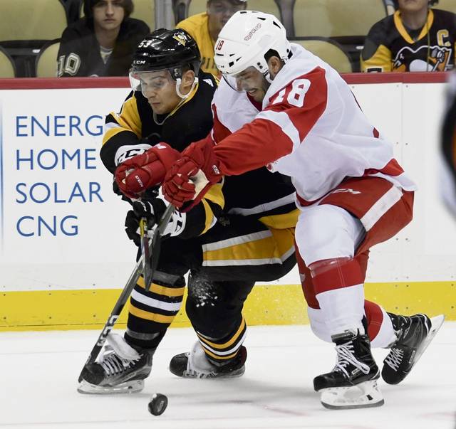 691030_web1_gtr-pens04-092117
