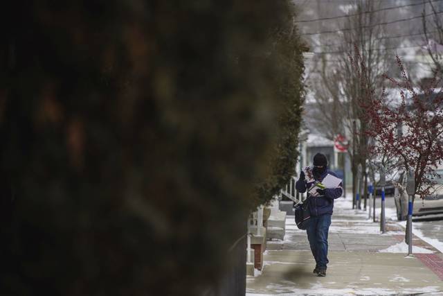 693695_web1_gtr-lo-verycold-013119