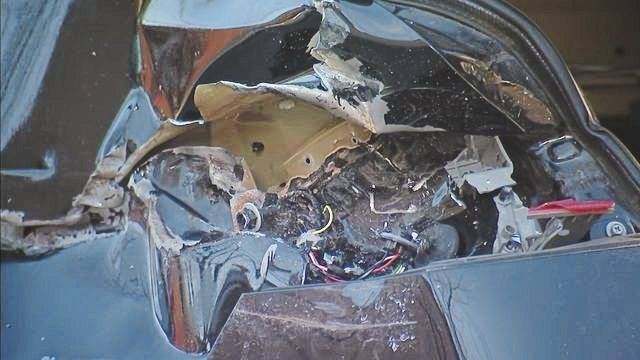 694496_web1_ptr-damaged-car-snowplow-wpxi-01-011719