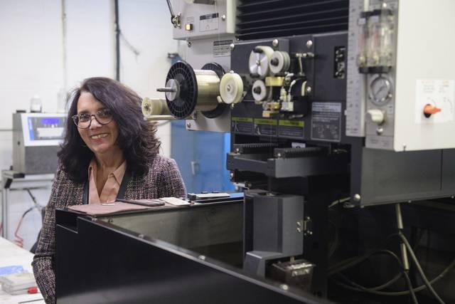 637648_web1_gtr-machiningwomen003-013119