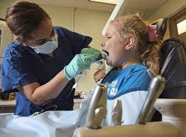 689374_web1_gtr-hth-kidsdental-1-020519