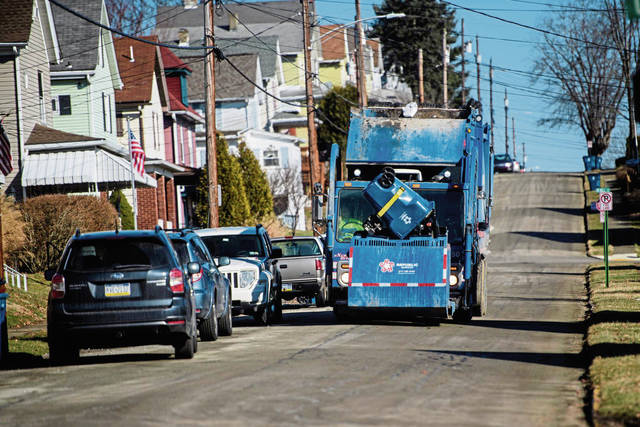 694444_web1_gtr-garbagehikes001-020519