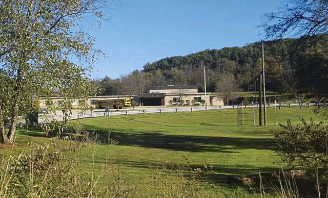710645_web1_WEB-franklinregional-sloanelementary