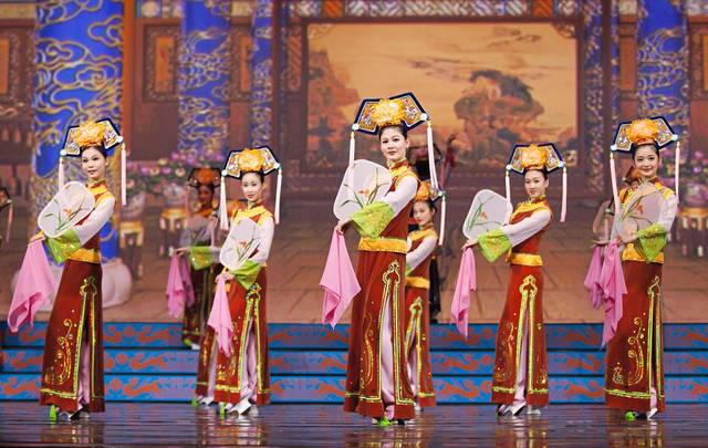 714058_web1_gtr-tk-planner-shenyun-022119