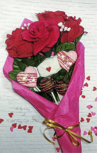 736736_web1_GTR-LIV-VDAYTREATS-CAKEPOPS-2-021319