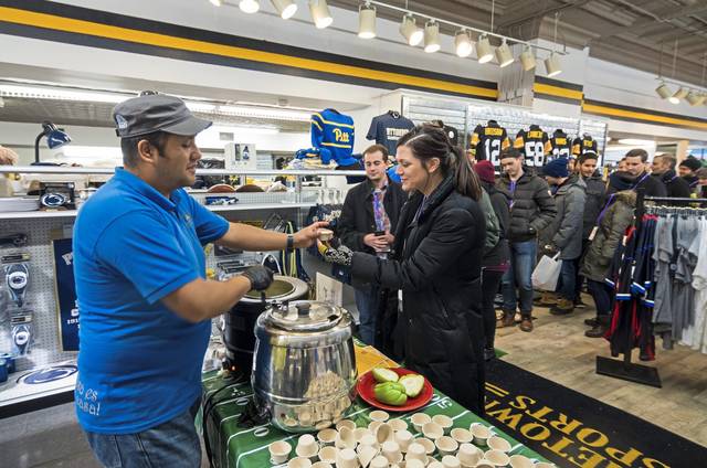 736798_web1_gtr-liv-soup-line-021319JPG