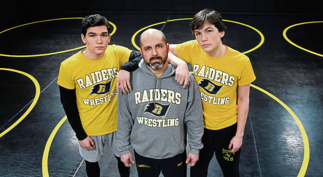 744123_web1_VND-WrestleFeatch02-021419