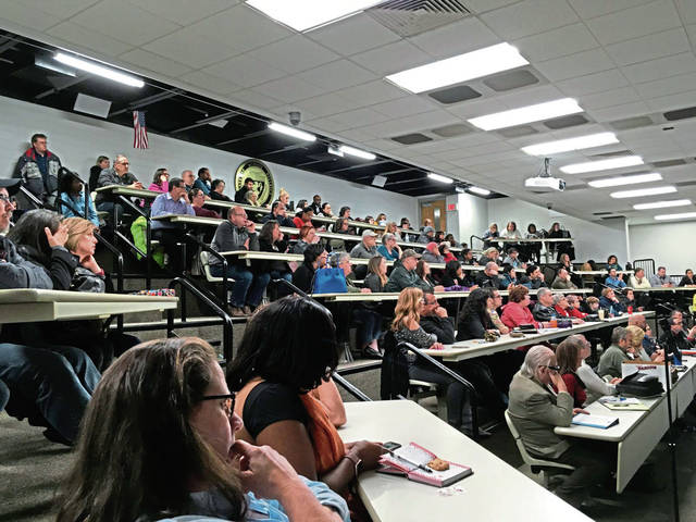749138_web1_te-safetymeeting1
