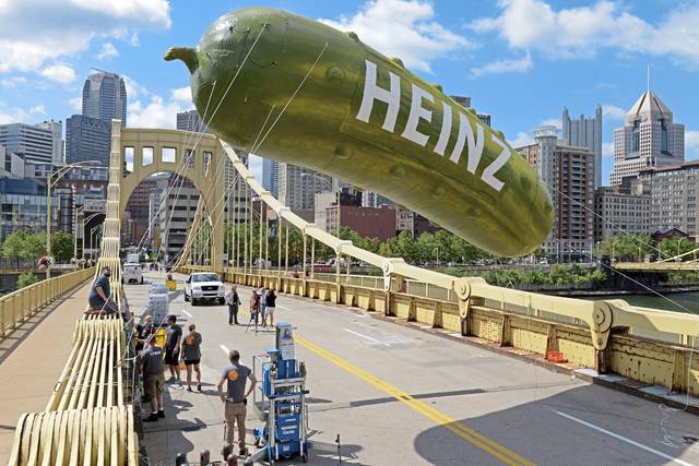756329_web1_ptr-picklesburgh-071516