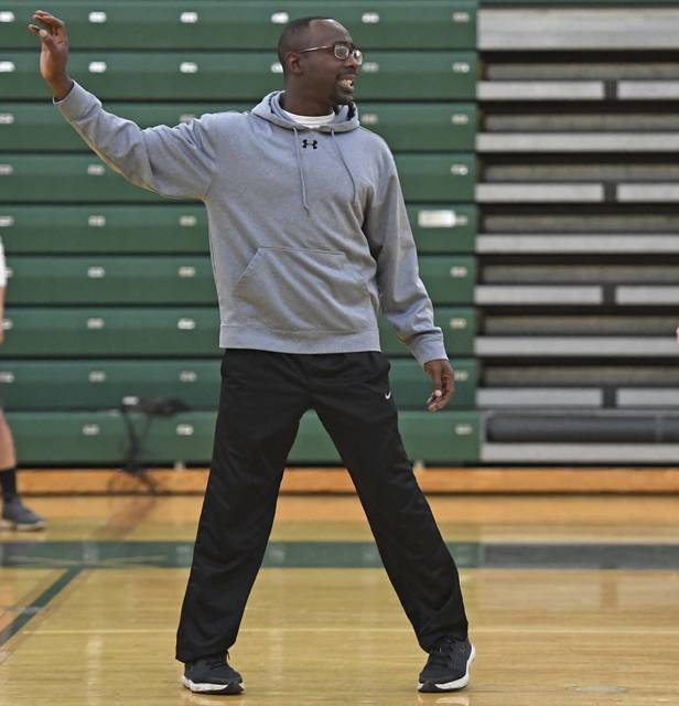 Deer Lakes basketball coach awaits baby, WPIAL quarterfinal game on same day