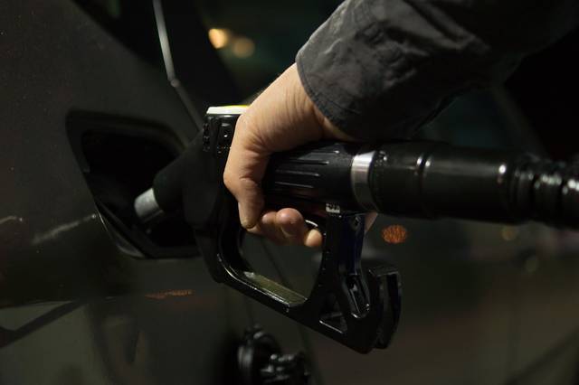 767020_web1_web-gaspump