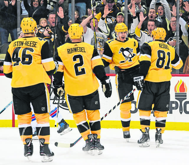 770325_web1_gtr-pens15-021819