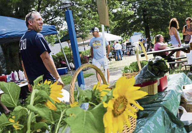 771936_web1_ms-farmersmkt-022819