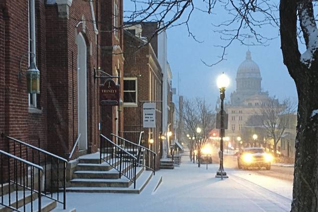 775215_web1_gtr-GreensburgSnow-02a-022019
