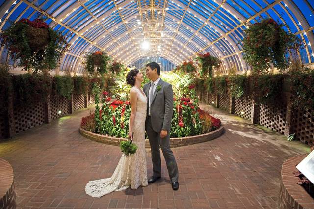 779611_web1_GTR-LIV-PHIPPSWEDDING-APPEL-022219 779611_web1_GTR-LIV-PHIPPSWEDDING-APPEL-022219