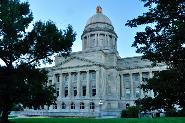 781185_web1_KentuckyStateHouse