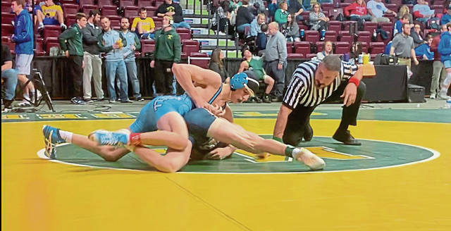 Burrell’s Mele among 4 A-K Valley wrestlers to advance to Class AA regional semifinals