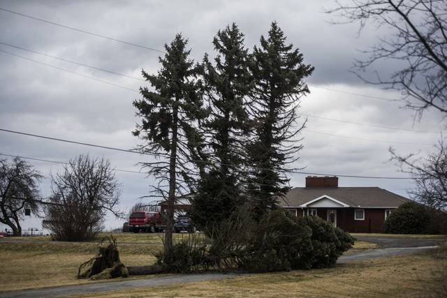 795410_web1_gtr-weatherdamage304-022519