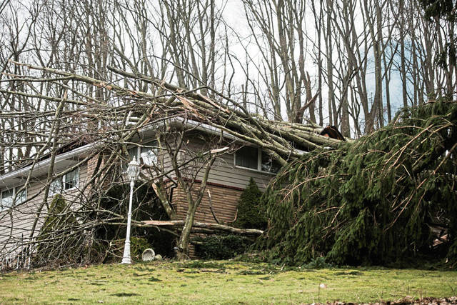 796223_web1_gtr-weatherdamage312-022519
