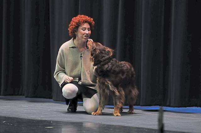 800329_web1_nj-lo-annie3-030719