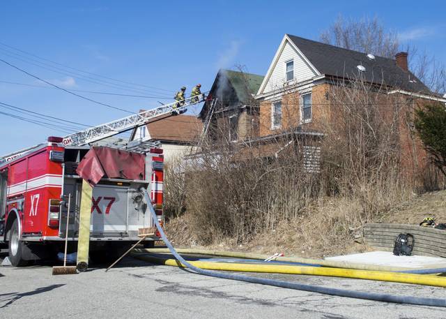 815609_web1_ptr-pghfire09-030119