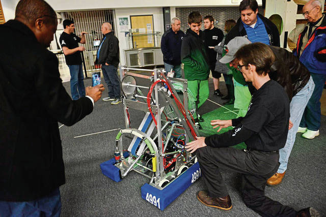 804548_web1_sig-CVrobotics2-030719