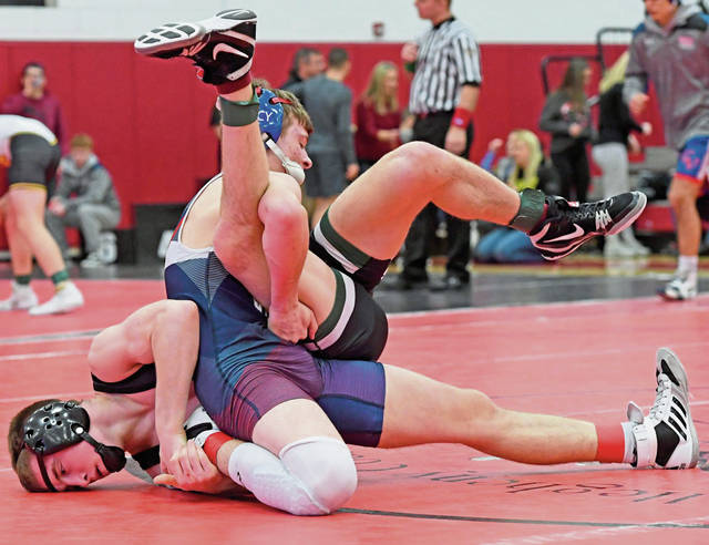 6 Pine-Richland wrestlers punch tickets to WPIALs