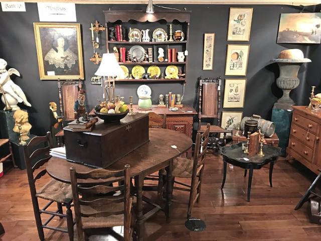817589_web1_gtr-liv-antiques-03-030419