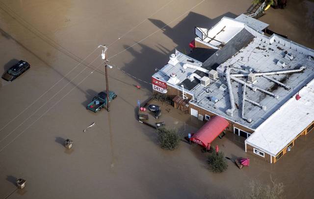 822885_web1_gtr-californiariverfloods32-030119