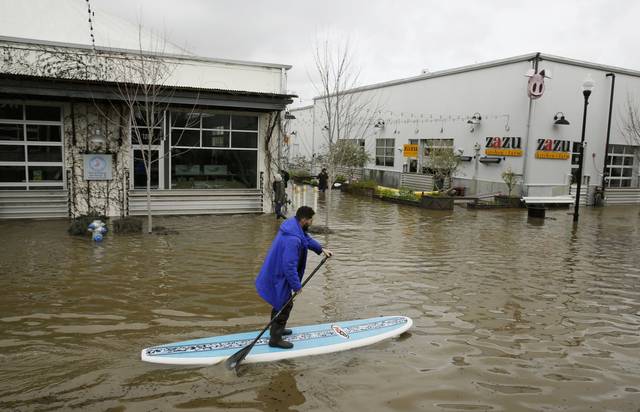 822885_web1_gtr-californiariverfloods36-030119