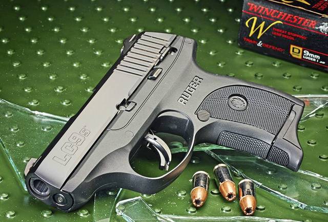 824219_web1_WEB-semiautomatic-and-ammo