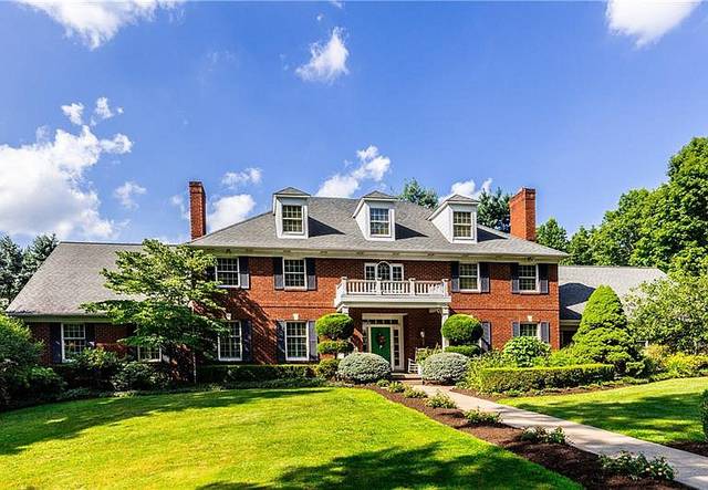 826485_web1_expensive-oakmont-house