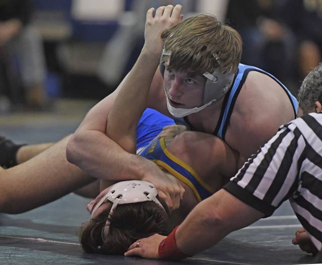 Wrestlers are creatures of habit when preparing for PIAA tournament